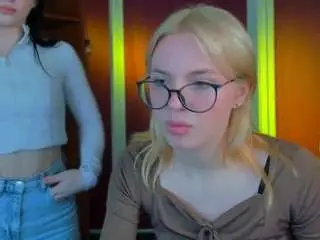 Sendi-cais  live sex cam