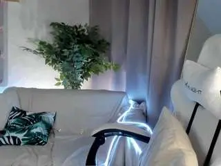 Cirilla-rosee  live sex cam