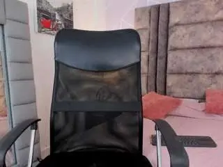 Jennifer-garciia  live sex cam