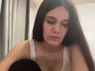 Madieriihimaki  live sex cam