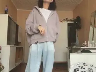 Orpharease  live sex cam