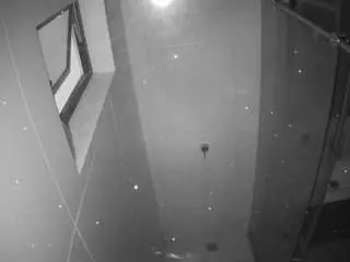 Voyeurcam-casa-salsa-bathroom-13  live sex cam