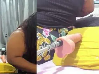 Dakota-lovense  live sex cam