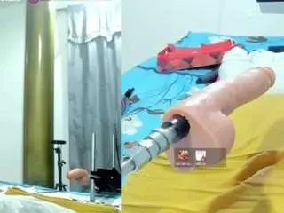 Dakota-lovense  live sex cam