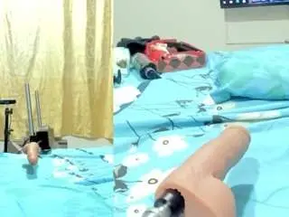 Dakota-lovense  live sex cam