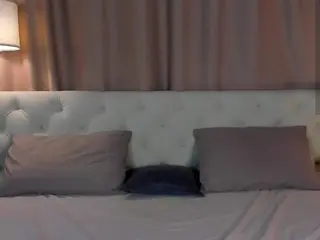 Matilda-ardent  live sex cam