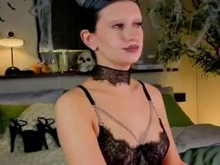 Matilda-ardent  live sex cam