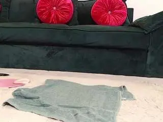 Natasha-bigass  live sex cam