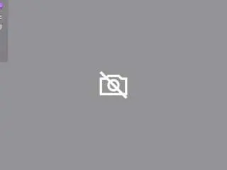 Robbynbenedetti  live sex cam