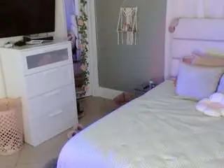 Saraiminx  live sex cam