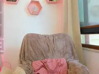 Awesome-jolie  live sex cam