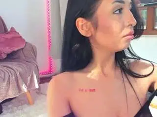 Awesome-jolie  live sex cam