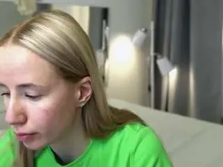 Cassiekelman  live sex cam
