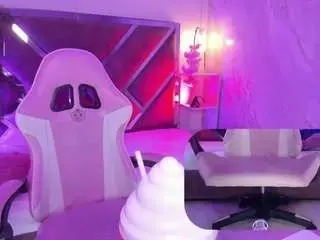 Cataleyaglow  live sex cam
