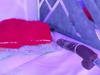 Cataleyaglow  live sex cam