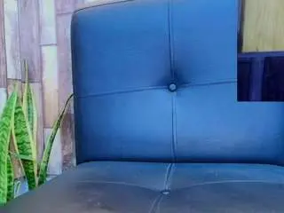 Dollloren26  live sex cam
