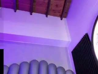 Luna-bella23  live sex cam