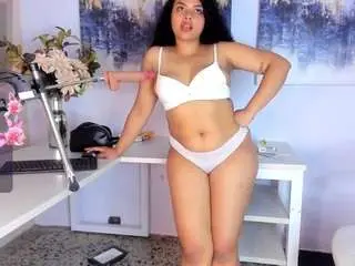 Scaarleett11  live sex cam