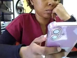 Xiomarahoney  live sex cam