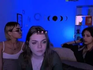 Baby-hotte  live sex cam