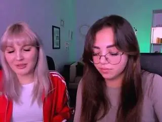 Baby-hotte  live sex cam