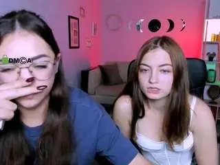 Baby-hotte  live sex cam