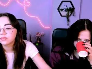 Baby-hotte  live sex cam