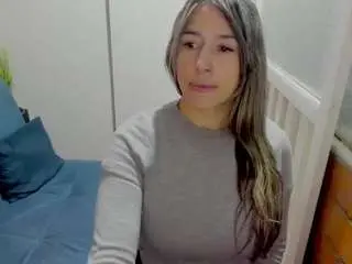 Penelope47  live sex cam