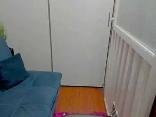 Penelope47  live sex cam