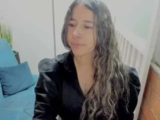 Penelope47  live sex cam
