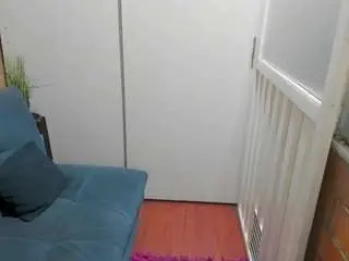 Penelope47  live sex cam