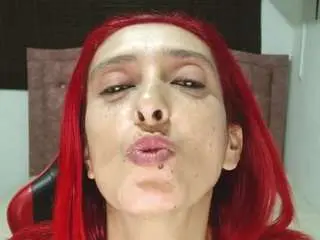Ruby-your-milf  live sex cam