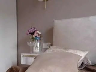 Sensual-goddesss  live sex cam