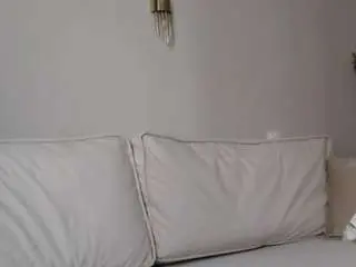 Sensual-goddesss  live sex cam