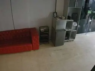 Voyeurcam-jb-lobby  live sex cam