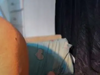 Agaathasmith  live sex cam