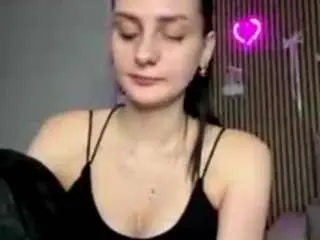 Assuntatuccillo  live sex cam
