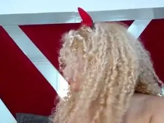 Curly-marshall  live sex cam
