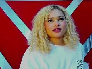 Curly-marshall  live sex cam