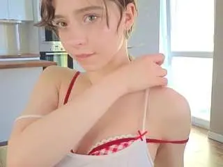 Ottiliealder  live sex cam