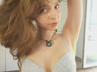 Ottiliealder  live sex cam