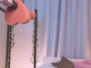 Trinity-bunny  live sex cam