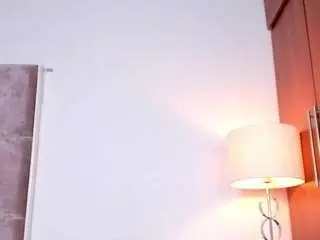 Zhuyhong  live sex cam