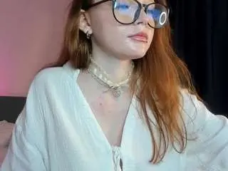 Gabbie-mooon  live sex cam