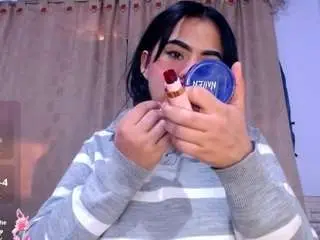 Honeypussybiz  live sex cam