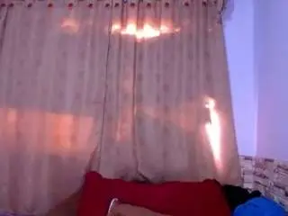 Honeypussybiz  live sex cam