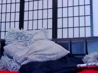 Ivorydreams  live sex cam