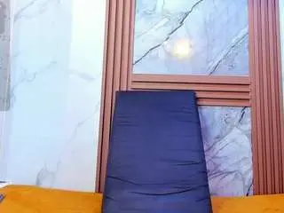 Hannymansonh  live sex cam