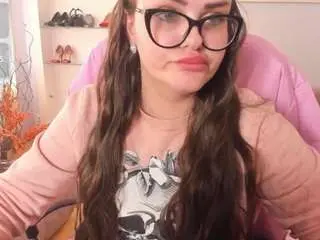 Kamillamoro  live sex cam