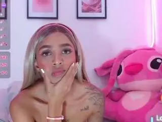 Lunablonnm  live sex cam